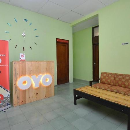 Super Oyo 1046 Omah Pathok Otel Yogyakarta Dış mekan fotoğraf