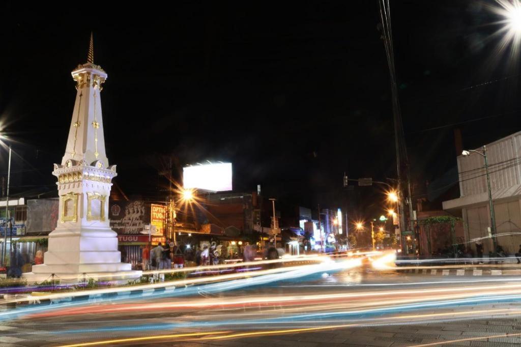 Super Oyo 1046 Omah Pathok Otel Yogyakarta Dış mekan fotoğraf