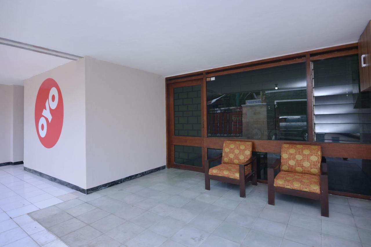 Super Oyo 1046 Omah Pathok Otel Yogyakarta Dış mekan fotoğraf